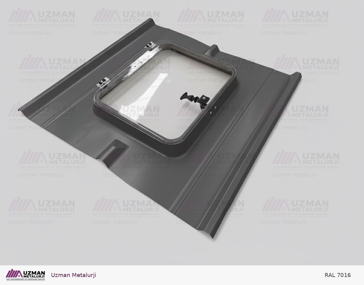 Panel Uyumlu Çatı Çıkış Kapağı — RAL 7016